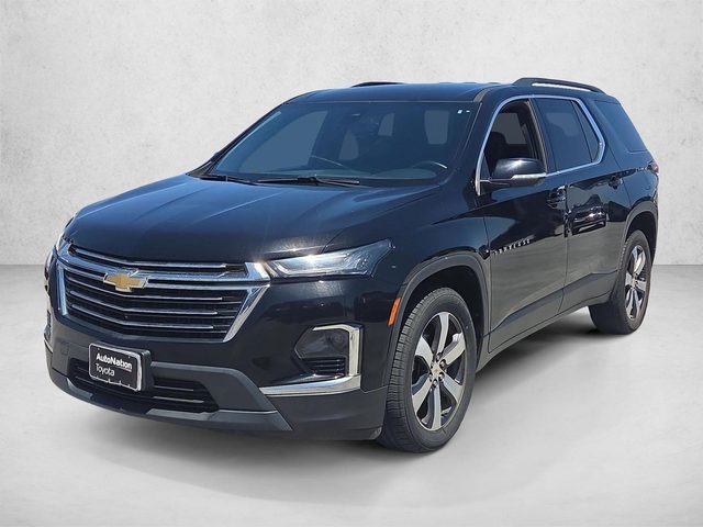 2023 Chevrolet Traverse LT Leather AWD photo