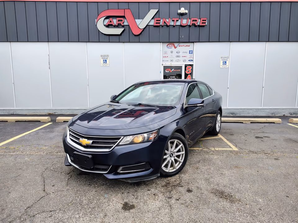 2017 Chevrolet Impala LT FWD photo