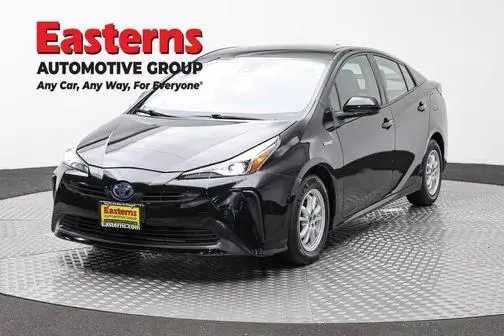 2022 Toyota Prius LE FWD photo