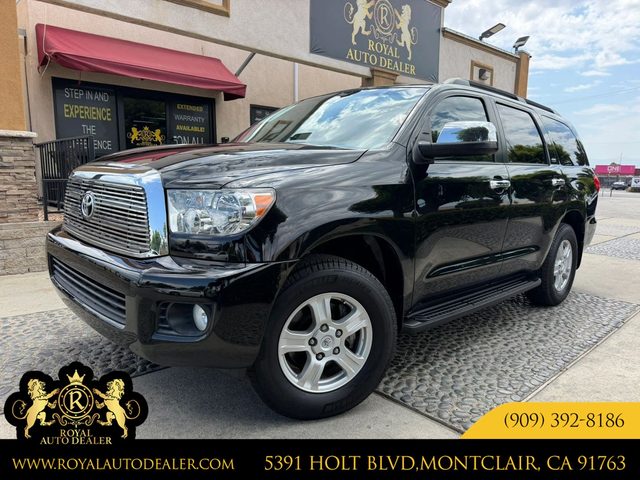 2016 Toyota Sequoia SR5 RWD photo