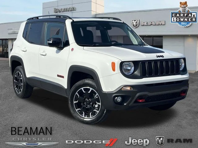 2023 Jeep Renegade Trailhawk 4WD photo
