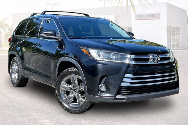 2019 Toyota Highlander Limited AWD photo