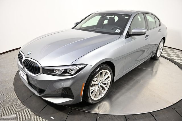 2023 BMW 3 Series 330i xDrive AWD photo