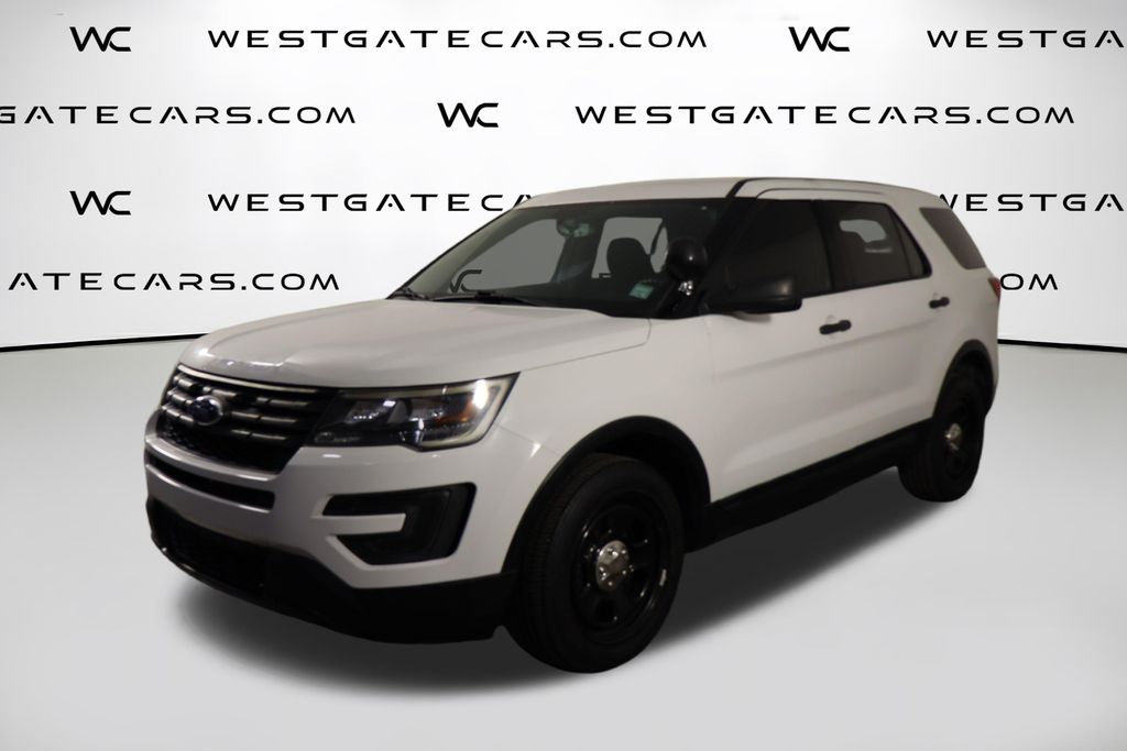 2019 Ford Explorer  AWD photo