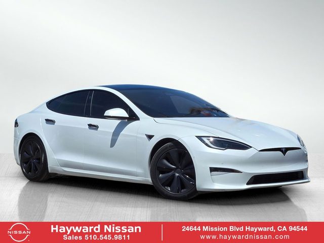 2023 Tesla Model S Standard Range AWD photo