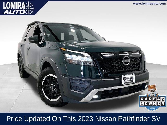 2023 Nissan Pathfinder SV 4WD photo