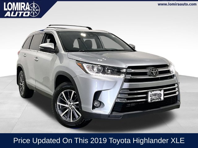 2019 Toyota Highlander XLE AWD photo