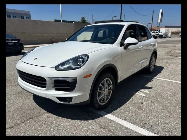 2016 Porsche Cayenne  AWD photo
