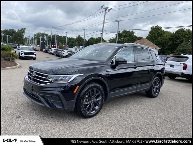 2022 Volkswagen Tiguan SE AWD photo