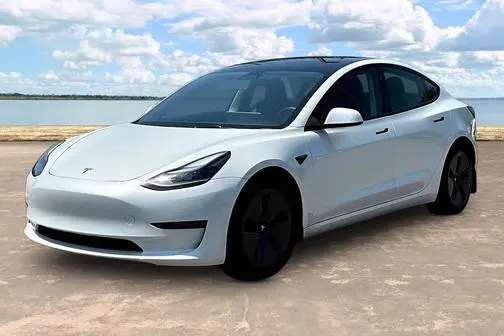 2023 Tesla Model 3  RWD photo