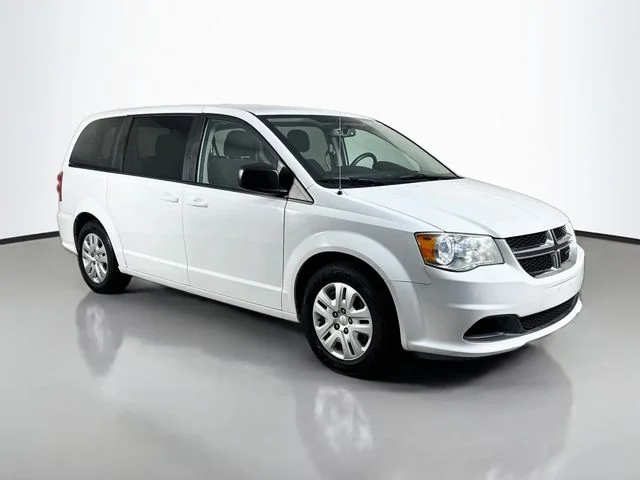 2018 Dodge Grand Caravan SE FWD photo