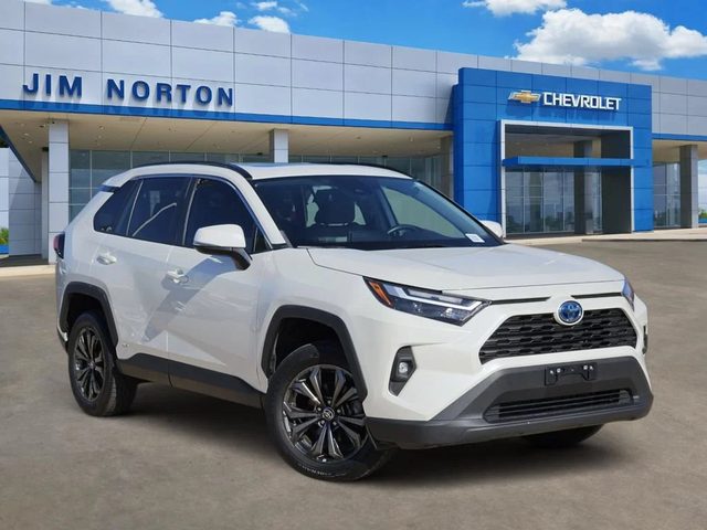 2022 Toyota RAV4 Hybrid XLE Premium AWD photo