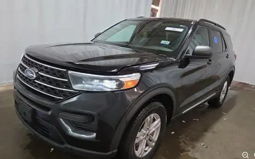 2023 Ford Explorer XLT 4WD photo