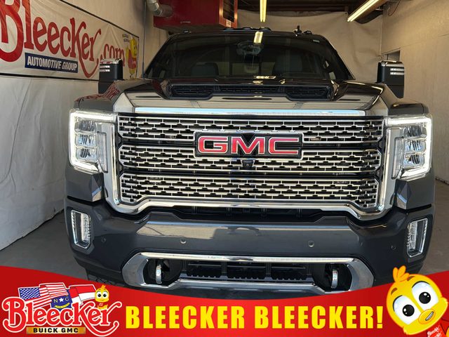 2022 GMC Sierra 3500HD Denali 4WD photo