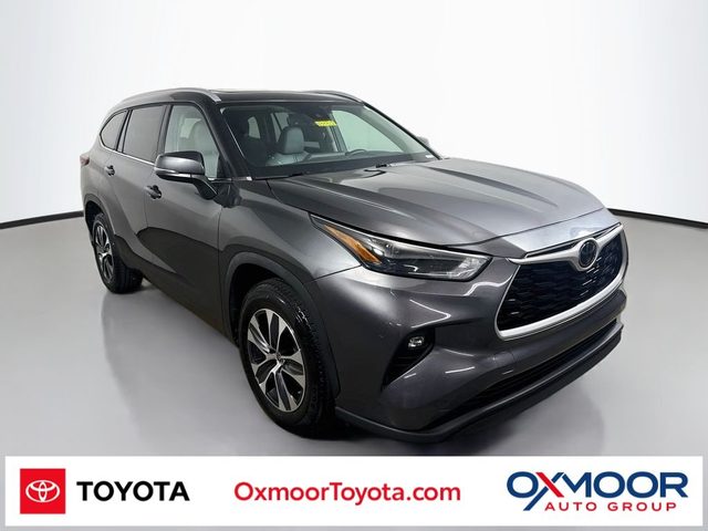 2023 Toyota Highlander XLE FWD photo