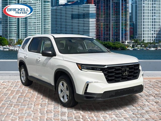 2023 Honda Pilot LX FWD photo