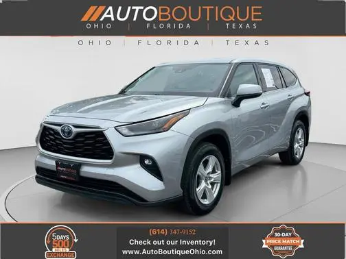2022 Toyota Highlander Hybrid LE AWD photo