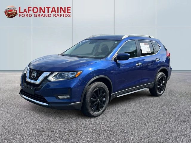 2020 Nissan Rogue SV AWD photo