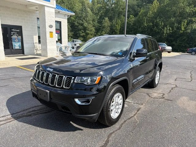 2019 Jeep Grand Cherokee Laredo E 4WD photo