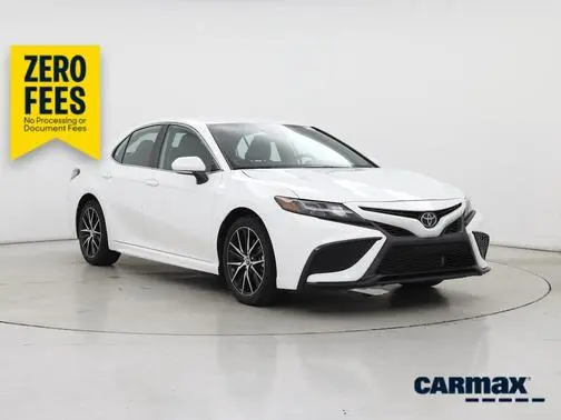 2023 Toyota Camry SE FWD photo