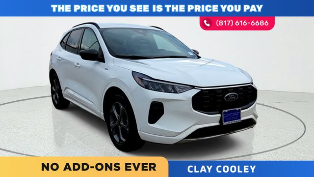 2023 Ford Escape ST-Line AWD photo