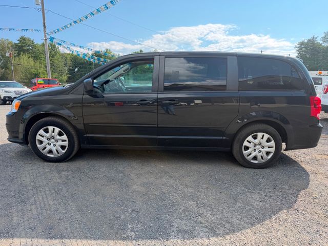 2016 Dodge Grand Caravan SE FWD photo