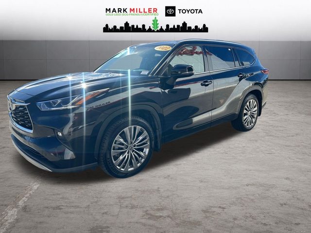 2022 Toyota Highlander Platinum AWD photo