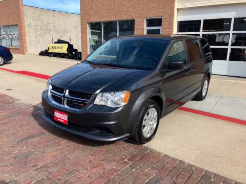 2017 Dodge Grand Caravan SE FWD photo