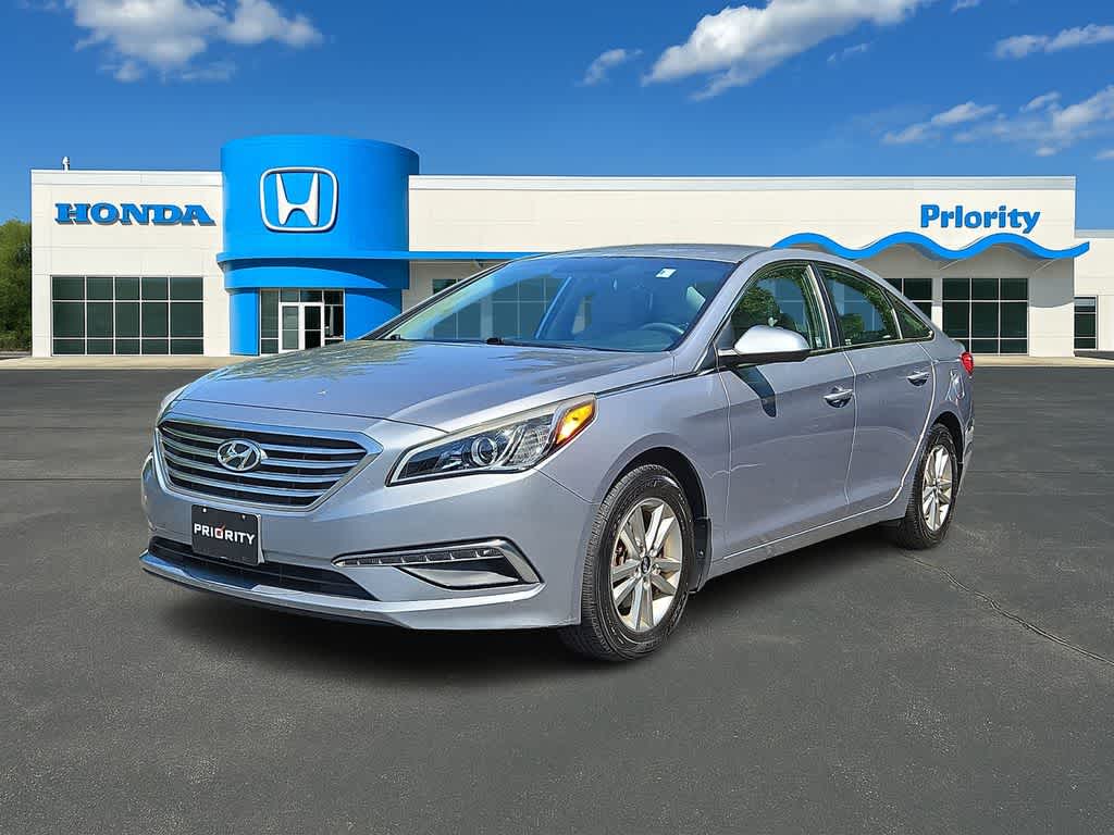 2015 Hyundai Sonata 2.4L SE FWD photo