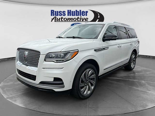 2022 Lincoln Navigator Reserve 4WD photo