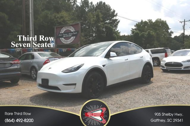 2023 Tesla Model Y  AWD photo