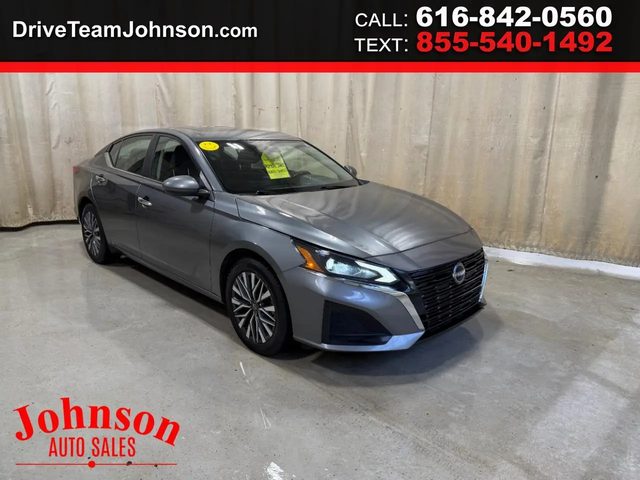 2023 Nissan Altima 2.5 SV AWD photo