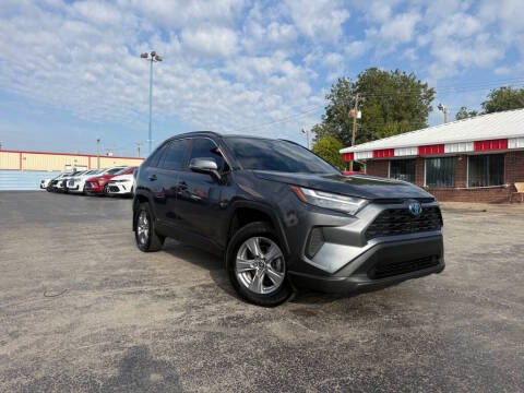 2023 Toyota RAV4 Hybrid XLE AWD photo