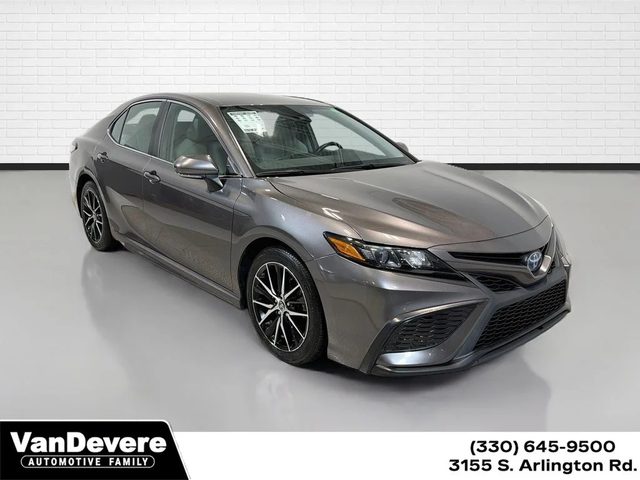 2023 Toyota Camry Hybrid SE FWD photo