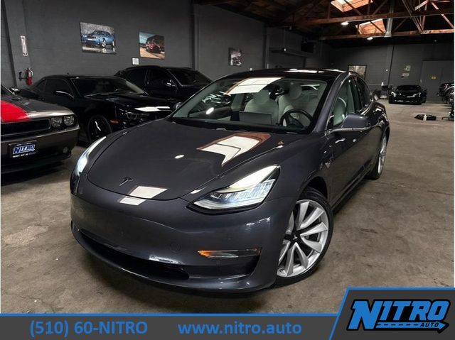 2018 Tesla Model 3 Long Range Battery AWD photo