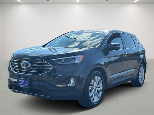 2021 Ford Edge Titanium AWD photo