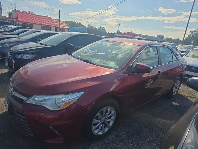 2016 Toyota Camry XLE FWD photo