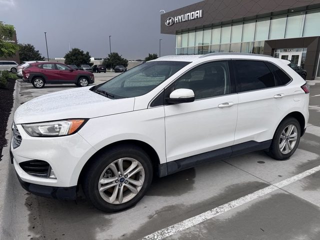 2020 Ford Edge SEL AWD photo