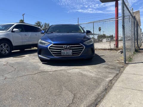 2018 Hyundai Elantra SEL FWD photo