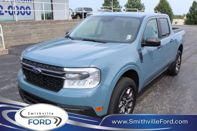 2023 Ford Maverick XLT FWD photo