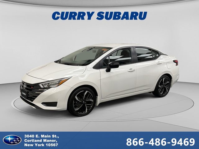 2023 Nissan Versa SR FWD photo