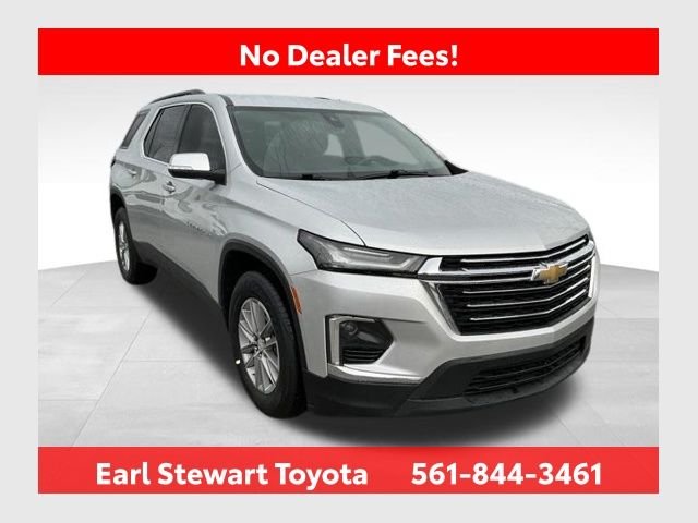 2022 Chevrolet Traverse LT Cloth FWD photo