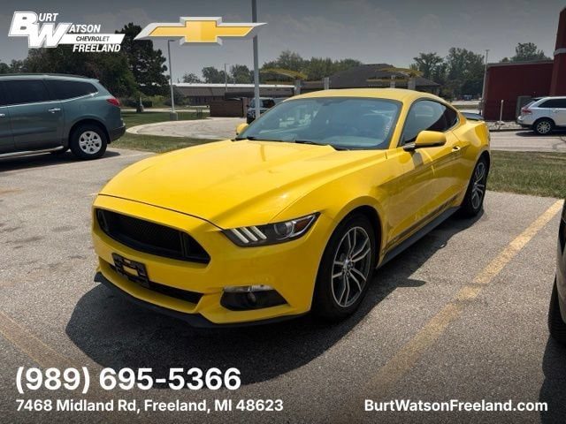 2015 Ford Mustang EcoBoost Premium RWD photo