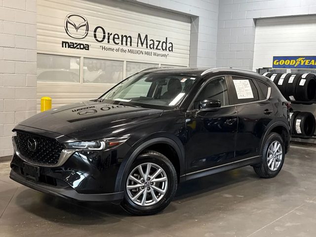 2023 Mazda CX-5 2.5 S Preferred Package AWD photo