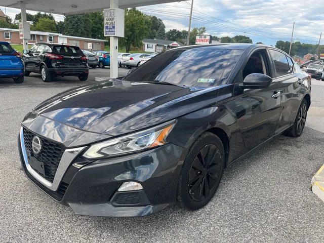 2021 Nissan Altima 2.5 SV FWD photo
