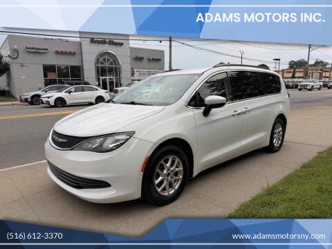 2020 Chrysler Voyager LXi FWD photo