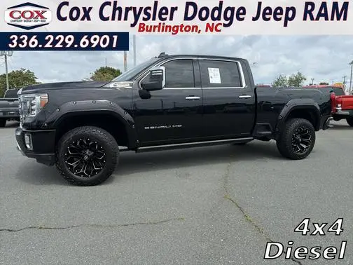 2021 GMC Sierra 3500HD Denali 4WD photo