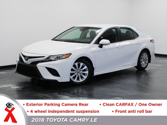 2018 Toyota Camry LE FWD photo