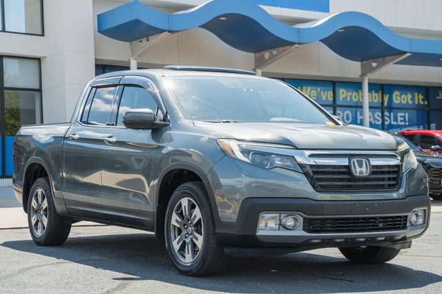 2017 Honda Ridgeline RTL-E AWD photo