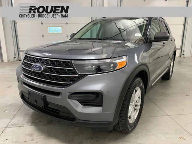 2022 Ford Explorer XLT 4WD photo